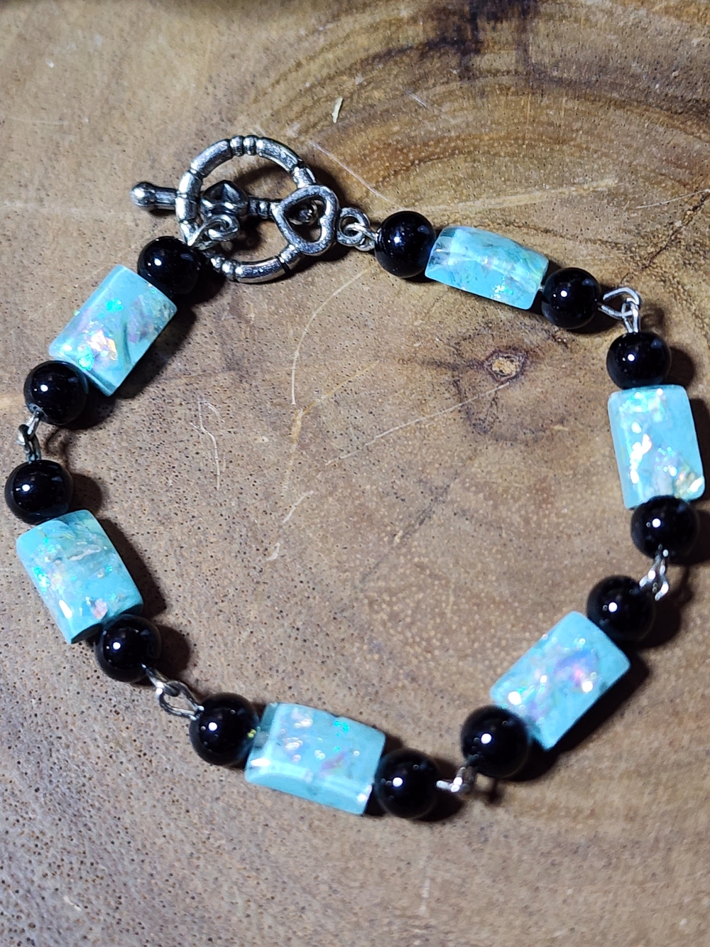 Bracelet With Black Beads & Faux Turquoise Colored Opalescent Beads Toggle Clasp
